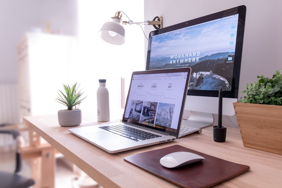 Postazione di lavoro per la progettazione di siti web